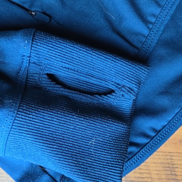 C9 Champion Women's Teal Zip-Up Jacket Medium - Picture 3 of 6